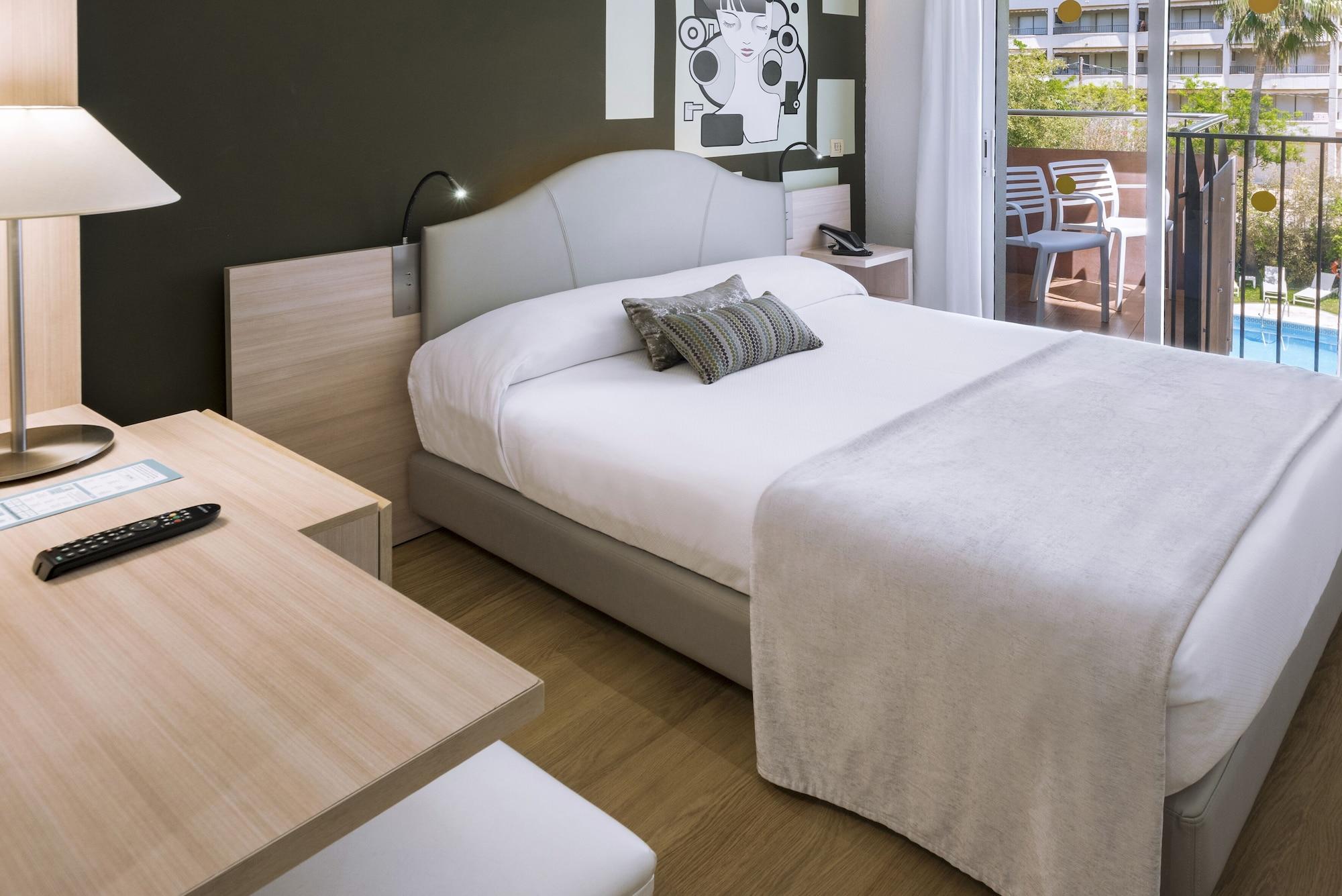Mònica Hotel Cambrils Esterno foto
